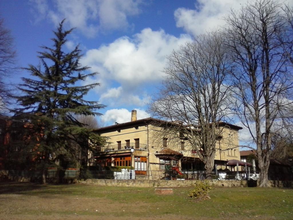 Hotel Artaza Getxo Exterior photo